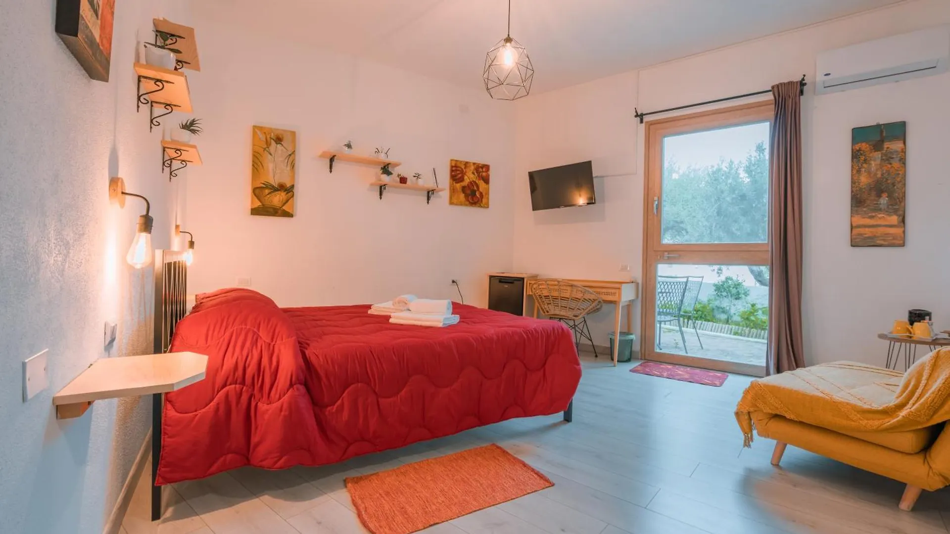 Giobo Rooms Siniscola Bed & Breakfast