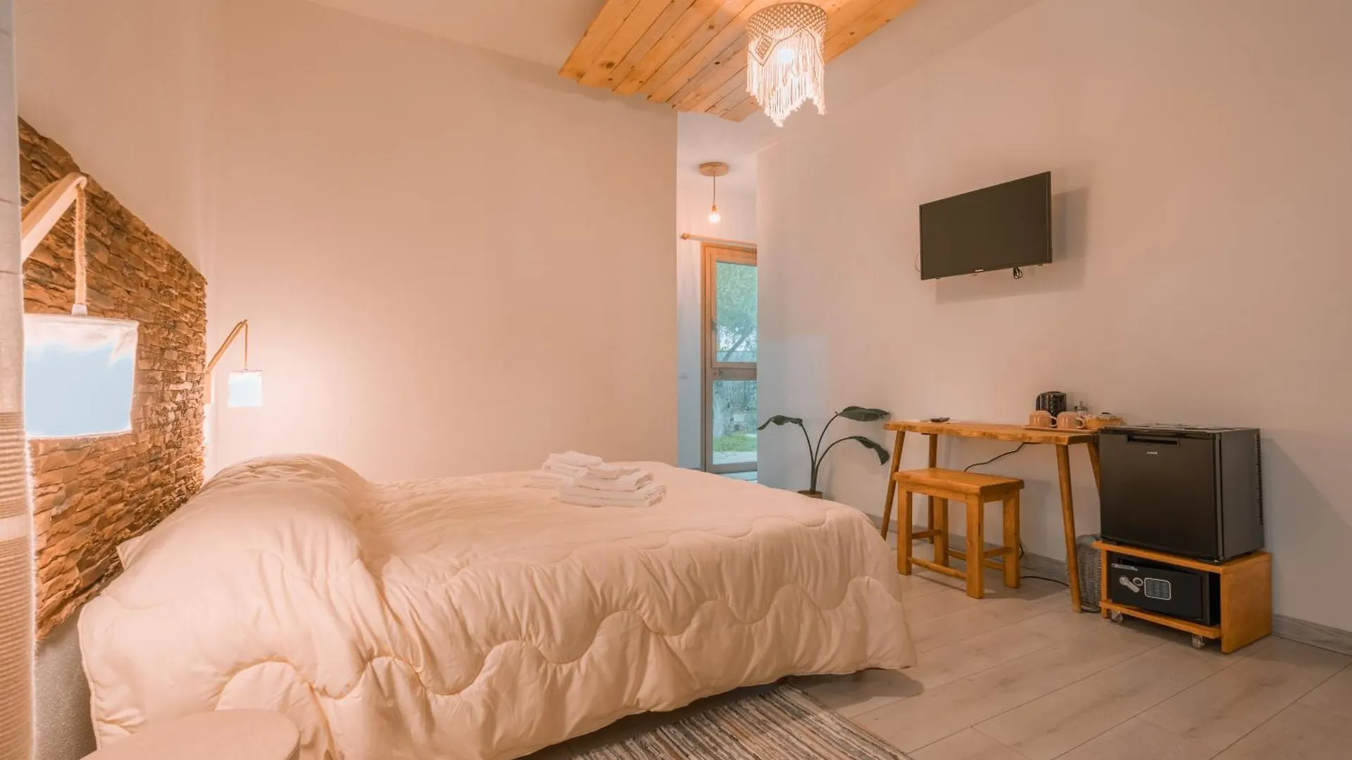 Giobo Rooms 西尼斯科拉 住宿加早餐酒店